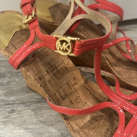 Michael Kors, wedge sandals - Picture 3 of 4